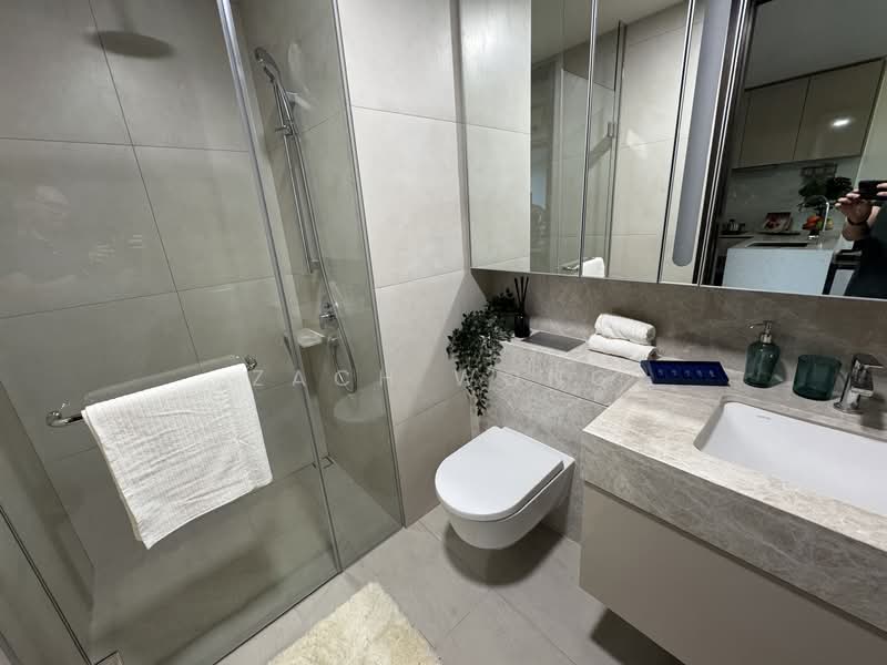 Forett at Bukit Timah, 34B Toh Tuck Road, 2 Bedrooms, 570 sqft, Condominium For Rent, by Zach Wong, 60031924 - Bathroom - PropertyGuru.com.sg