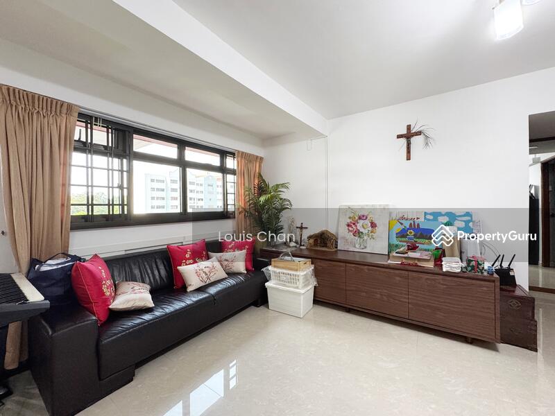 For Sale - 3 Queen's Road