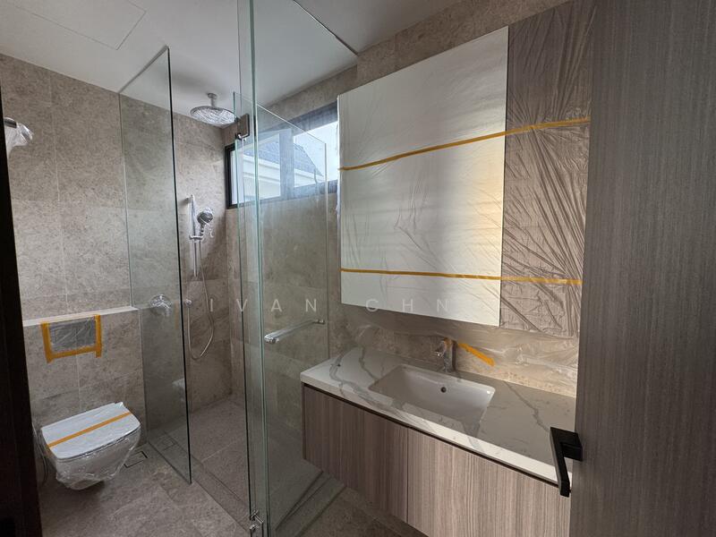 For Sale - ⭐⭐LANDED7772@ NEW 3 Storey Semi D in Peaceful Estate | Walk to Sungei Bedok MRT