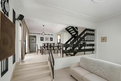 For Sale - ⭐️⭐️LANDED7772@ HUGE LAND, big garden, low psf