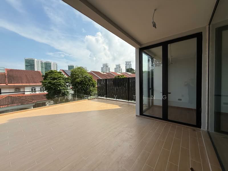 BRAND NEW! JUST TOP! LOW$$$! HURRY! $2,XXX PSF! 3.5 STOREY TERRACE AT HILLVIEW!, Dairy Farm / Bukit Panjang / Choa Chu Kang, 6 Bedrooms, 7,240 sqft, Terraced House For Sale, by Shirley Ting, 60032432 - PropertyGuru.com.sg