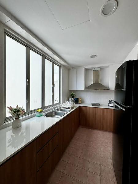 Northoaks, 20 Woodlands Cresent, Admiralty / Woodlands, 3 Bedrooms, 1,249 sqft, Condominium For Sale, by Shirley Tan, 60032506 - Kitchen - PropertyGuru.com.sg