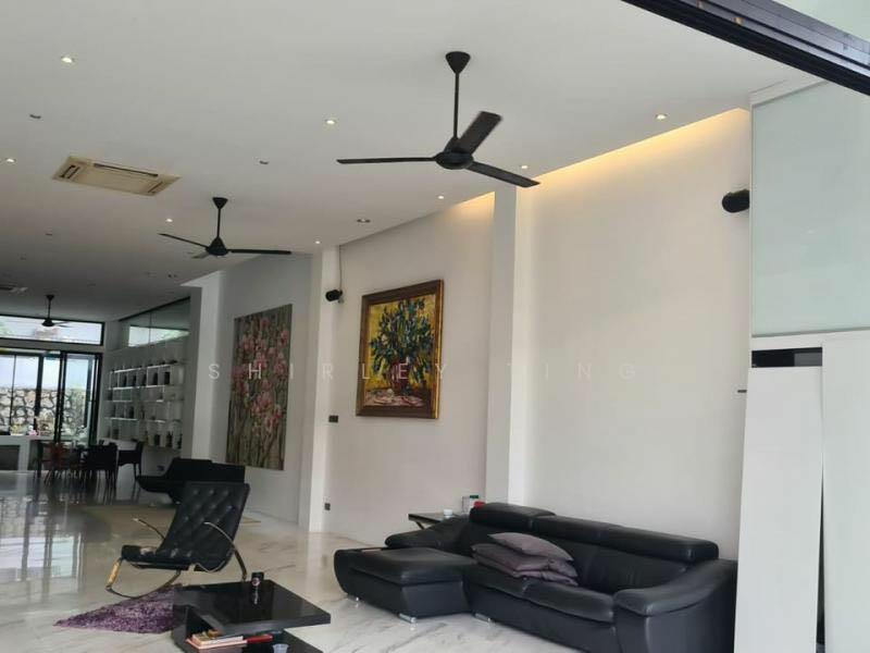 BEST BUY! $5.XM RENOVATED INTER TERRACE @ GUMILANG NEAR MRT! 9623.4620 ST, Dairy Farm / Bukit Panjang / Choa Chu Kang, 6 Bedrooms, 5,000 sqft, Terraced House For Sale, by Shirley Ting, 60032542 - PropertyGuru.com.sg