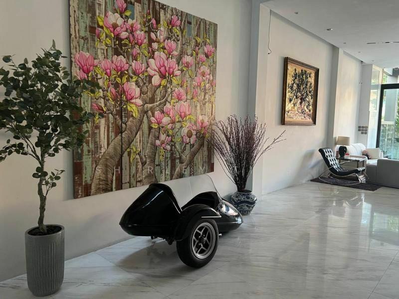 BEST BUY! $5.XM RENOVATED INTER TERRACE @ GUMILANG NEAR MRT! 9623.4620 ST, Dairy Farm / Bukit Panjang / Choa Chu Kang, 6 Bedrooms, 5,000 sqft, Terraced House For Sale, by Shirley Ting, 60032542 - PropertyGuru.com.sg