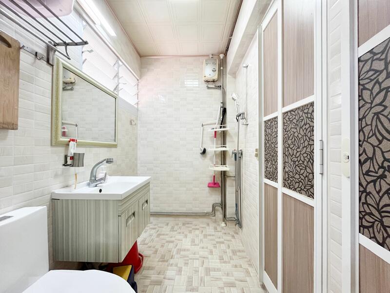 For Sale - 757 Yishun Street 72