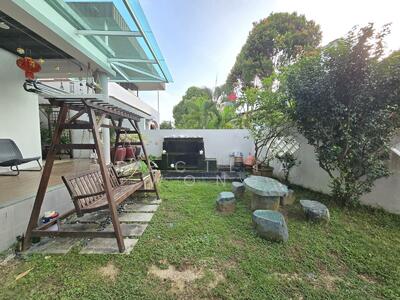 For Sale - Mugliston Hill