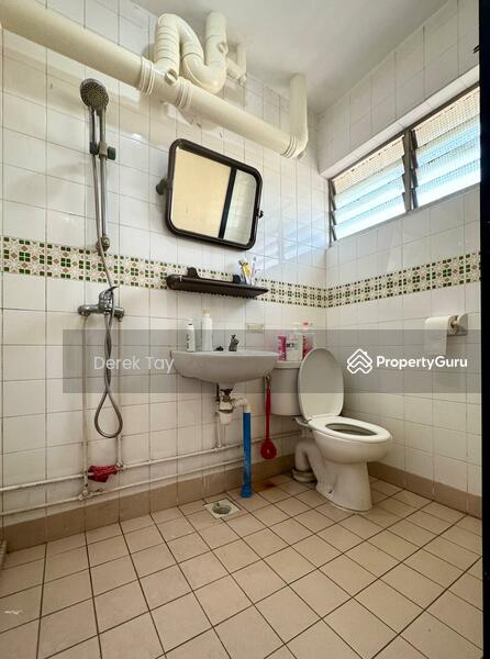 Common bathroom