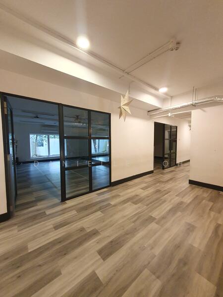 River Valley and Grange Road, Orchard / River Valley, 15,000 sqft, Other Retail For Rent, by Danielle Loh, 60033039 - Hallway - CommercialGuru.com.sg