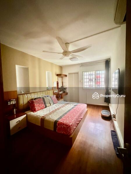 For Sale - 270 Yishun Street 22