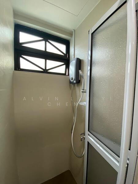 The Anchorage, 370 Alexandra Road, Alexandra / Commonwealth, 3 Bedrooms, 1,830 sqft, Condominium For Rent, by Alvin Lim Yi Cheng, 60033112 - Bathroom - PropertyGuru.com.sg