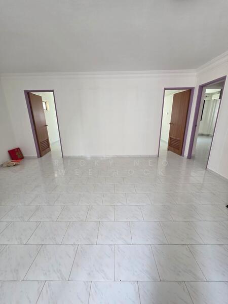 210 Choa Chu Kang Central, 210 Choa Chu Kang Central, 2 Bedrooms, 1,109 sqft, HDB Flat For Rent, by Ricky Neo Wee Hock, 60033191 - Living Room - PropertyGuru.com.sg