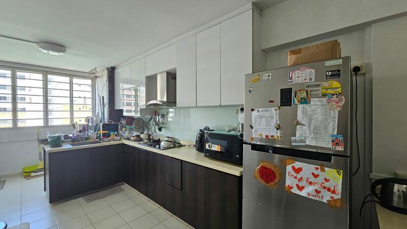 For Sale - 122 Simei Street 1