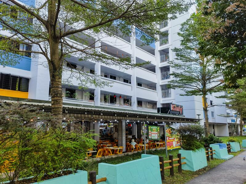 233 Bukit Batok East Avenue 5, 233 Bukit Batok East Avenue 5, 3 Bedrooms, 1,022 sqft, HDB Flat For Rent, by James Li, 60033297 - Exterior - PropertyGuru.com.sg