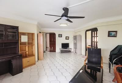 For Rent - 233 Bukit Batok East Avenue 5