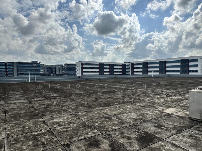 Travelite Building, 53 Ubi Ave 3, 131,007 sqft, Light Industrial (B1) For Sale, by Nicholas Wong, 60033444 - Roof - CommercialGuru.com.sg