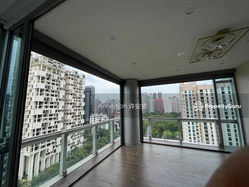 Balcony with Zip track installed