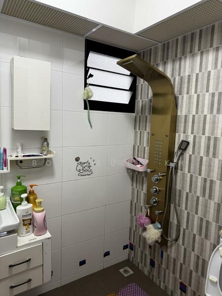 609A Tampines North Drive 1, 609A Tampines North Drive 1, Pasir Ris / Tampines, 3 Bedrooms, 1,217 sqft, HDB Flat For Rent, by Bob Leung KH, 60033596 - Bathroom - PropertyGuru.com.sg