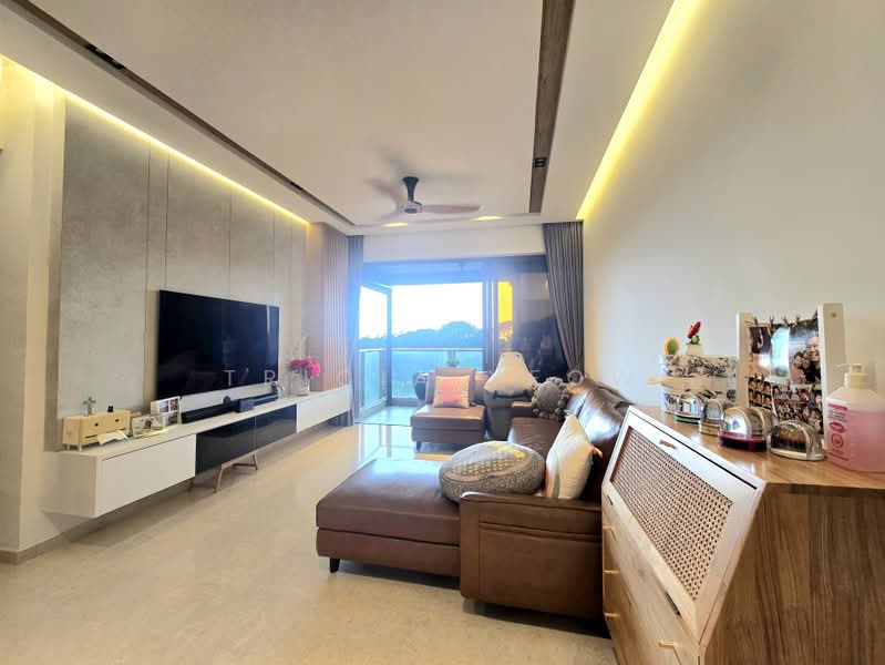 Seaside Residences, 10 Siglap Link, 3 Bedrooms, 1,206 sqft, Apartment For Sale, by Tricia Yeow, 60033610 - Living Room - PropertyGuru.com.sg