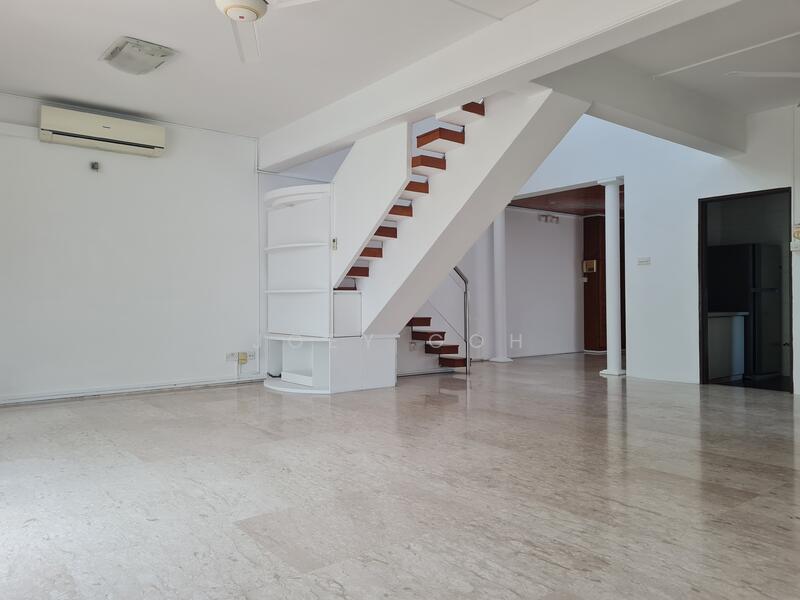 For Rent - Rich East Garden