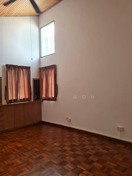 For Rent - Rich East Garden