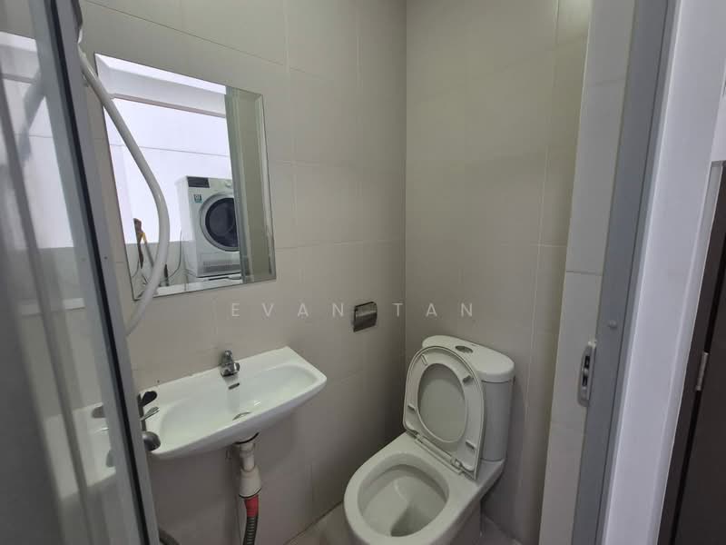 Kovan Regency, 6 Kovan Rise, Hougang / Punggol / Sengkang, Room Rental, 60 sqft, Condominium For Rent, by Evan Tan, 60033762 - PropertyGuru.com.sg
