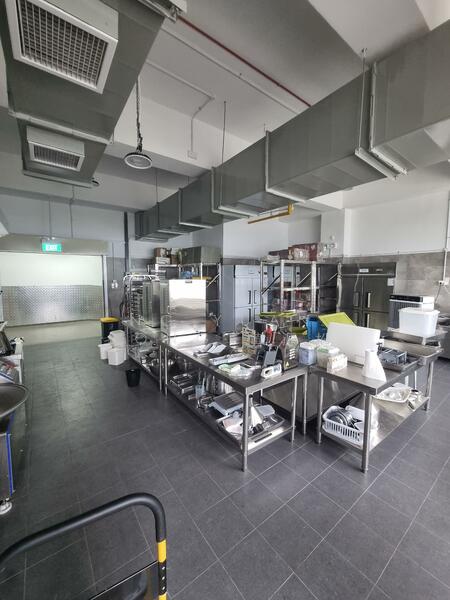 East Fitted Kaki Bukit Central Kitchen | Food Factory for Rent, Kaki Bukit, 860 sqft, Factory / Workshop (B2) For Rent, by Ng Yuan Song 黄源松, 60034141 - CommercialGuru.com.sg