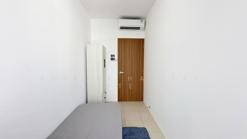 The Lakeshore, 31 Jurong West Street 41, Boon Lay / Jurong / Tuas, Room Rental, 100 sqft, Condominium For Rent, by Bespoke Habitat Pte Ltd, 60034143 - 16-49 CR1 - PropertyGuru.com.sg