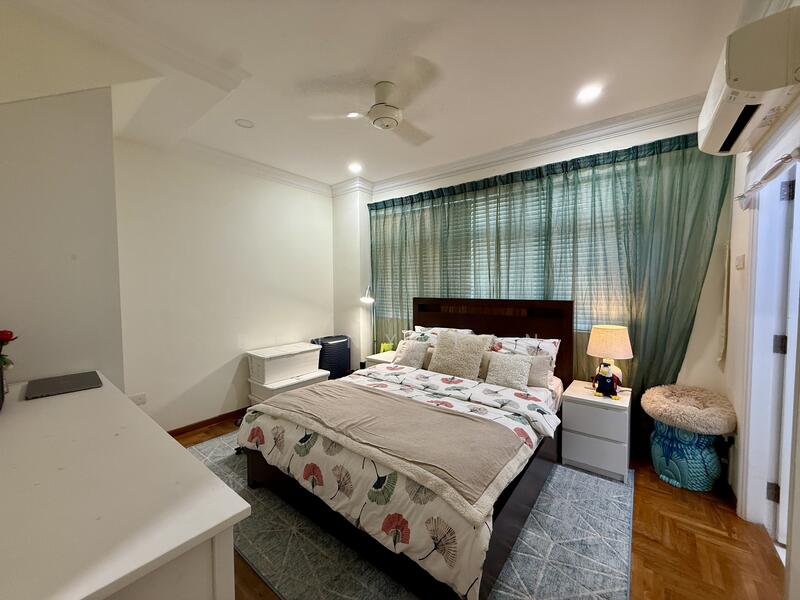 2nd Common Room Ensuite
