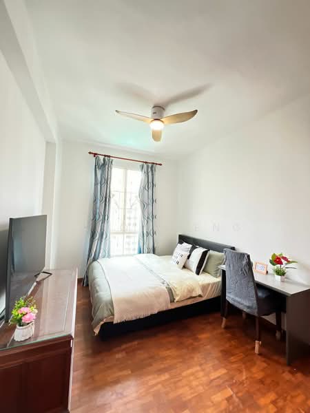 Yishun Emerald, 20 Canberra Drive, Room Rental, 150 sqft, Condominium For Rent, by Daron Zeng, 60034374 - Bedroom - PropertyGuru.com.sg