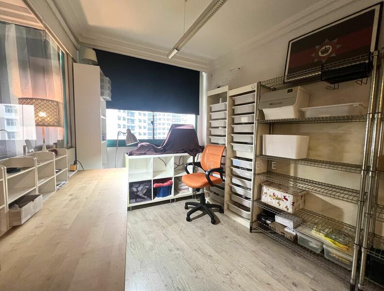 Study / First Common Room