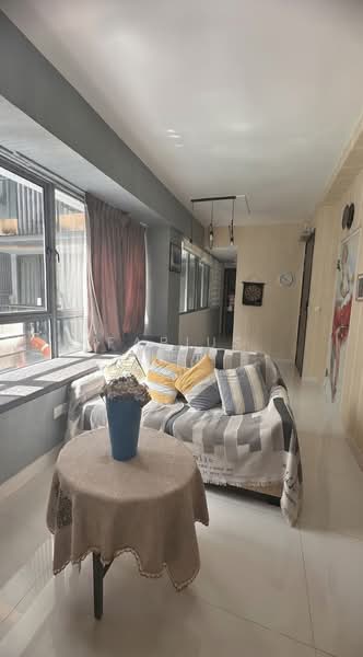 Mount Sophia Suites Condominium For Sale at S$ 1,080,000 | PropertyGuru Singapore