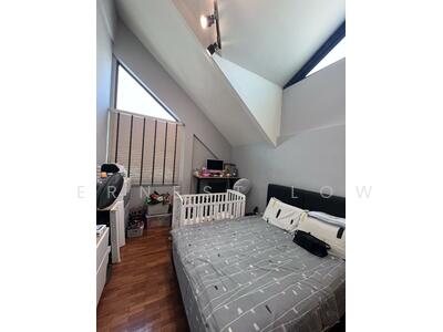 For Sale - JALAN LENGKOK SEMBAWANG