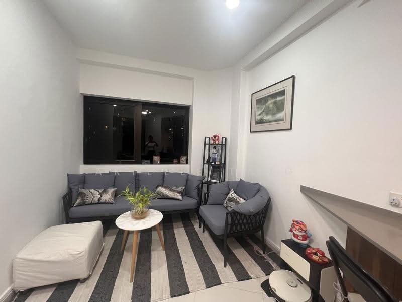 Bayshore Park, 50 Bayshore Road, Bedok / Upper East Coast, Room Rental, 200 sqft, Condominium For Rent, by Arielle Tang, 60034559 - Living Room - PropertyGuru.com.sg