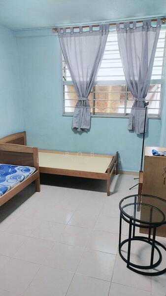755 Yishun Street 72, 755 Yishun Street 72, Sembawang / Yishun, Room Rental, 100 sqft, HDB Flat For Rent, by Bob Leung KH, 60034562 - Bedroom - PropertyGuru.com.sg