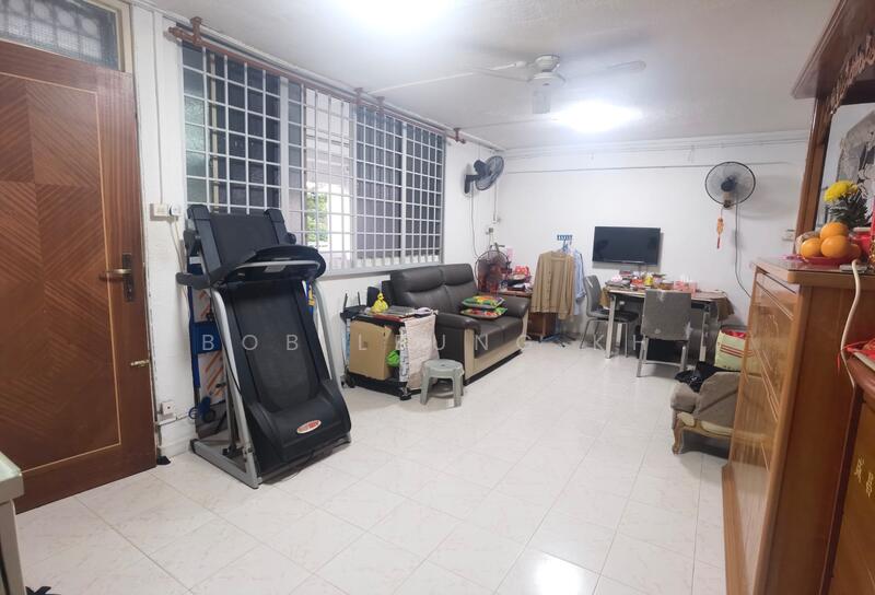 755 Yishun Street 72, 755 Yishun Street 72, Sembawang / Yishun, Room Rental, 100 sqft, HDB Flat For Rent, by Bob Leung KH, 60034562 - Living Room - PropertyGuru.com.sg