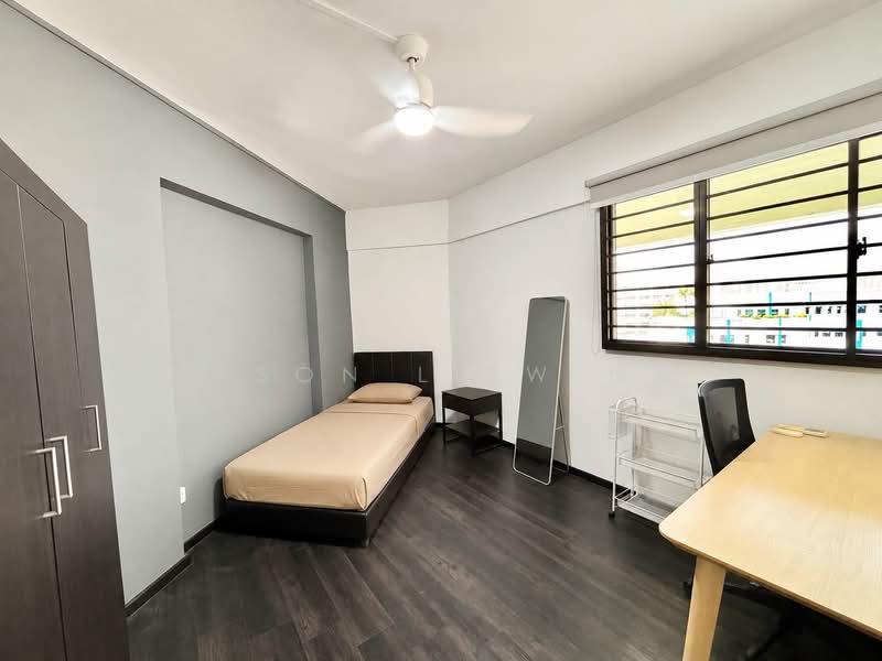 210 Yishun Street 21, 210 Yishun Street 21, Room Rental, 200 sqft, HDB Flat For Rent, by Jason Liew 俊明, 60034568 - Bedroom - PropertyGuru.com.sg