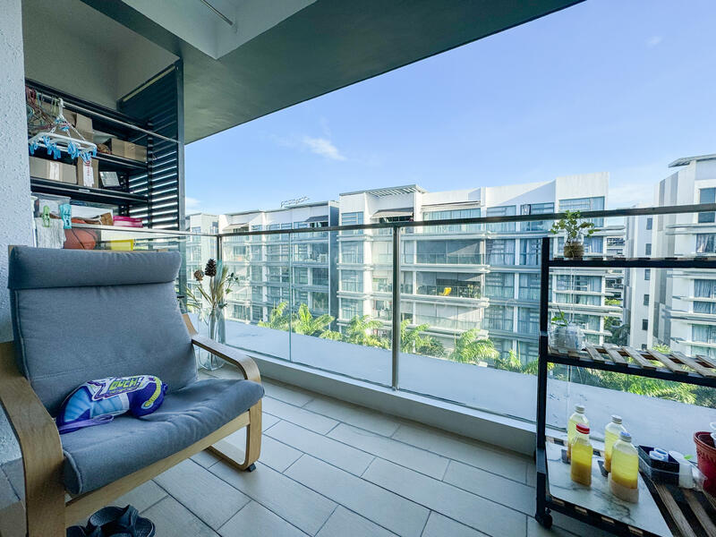 Hedges Park Condominium, 71 Flora Drive, 1 Bedroom, 484 sqft, Condominium For Rent, by Aaron Leong, 60034600 - Balcony - PropertyGuru.com.sg