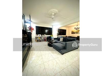 For Sale - 402 Admiralty Link
