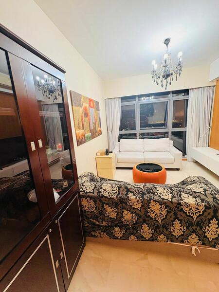 Icon, 10 Gopeng Street, 2 Bedrooms, 904 sqft, Apartment For Rent, by Jeslyn Lim, 60034681 - Living Room - PropertyGuru.com.sg