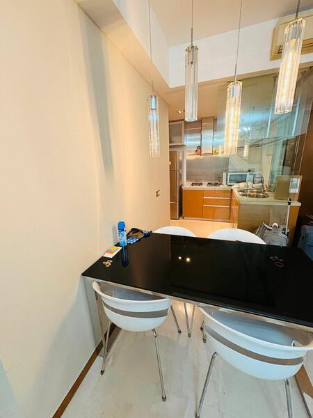 Icon, 10 Gopeng Street, 2 Bedrooms, 904 sqft, Apartment For Rent, by Jeslyn Lim, 60034681 - Dining Room - PropertyGuru.com.sg