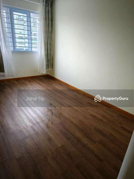 For Sale - 440 Pasir Ris Drive 4
