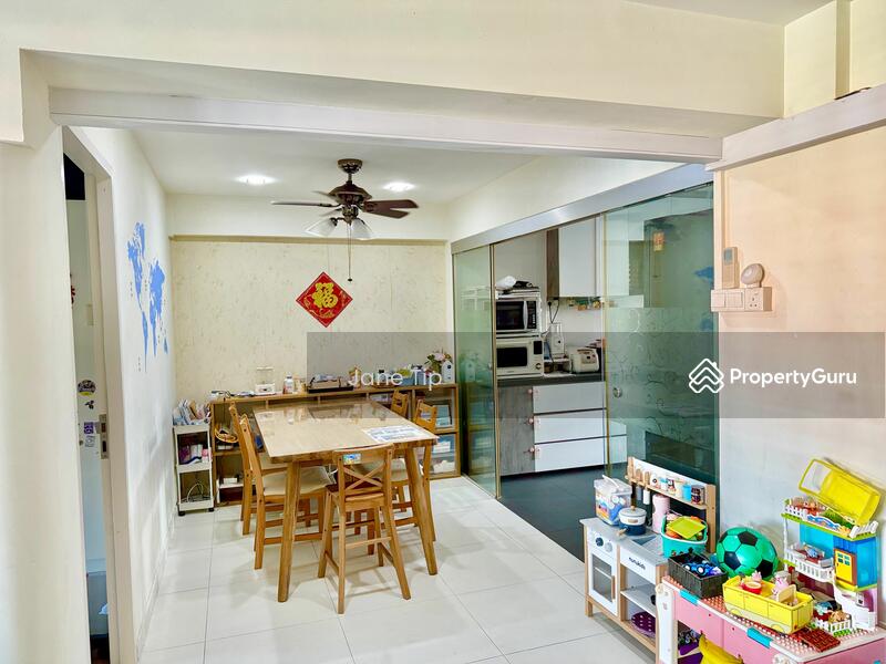 For Sale - 440 Pasir Ris Drive 4