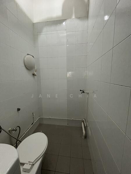 Gents toilet