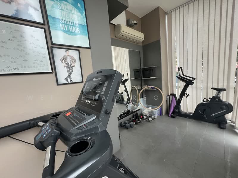 Sims Edge, 1 Geylang East Avenue 2, 2 Bedrooms, 474 sqft, Condominium For Rent, by Wee Chiat Rechard Tan, 60035004 - Gym - PropertyGuru.com.sg