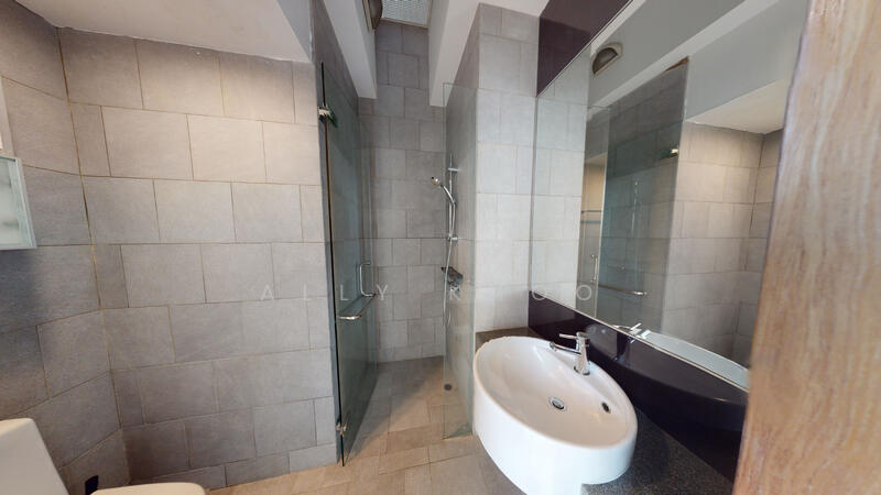 Glentrees, 11A Mount Sinai Lane, 3 Bedrooms, 1,991 sqft, Condominium For Rent, by Ally Khoo, 60035256 - Bathroom - PropertyGuru.com.sg