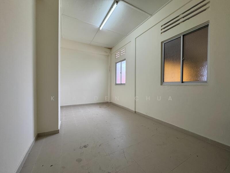 For Sale - Rare Corner Terrace Hse D13 RCR Sennett Estate Cheapest 1357sqft