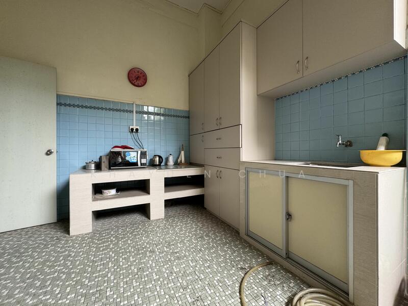 For Sale - Rare Corner Terrace Hse D13 RCR Sennett Estate Cheapest 1357sqft