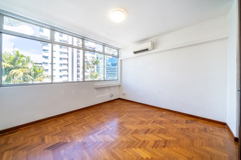 For Sale - Roxy Square