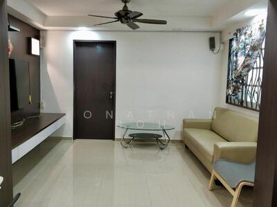 For Sale - 609 Ang Mo Kio Avenue 4