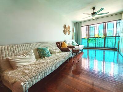 For Sale - 469 Admiralty Drive